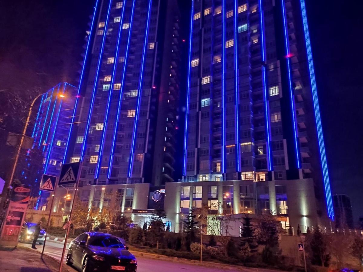 На Видалення! Kiev Exteriör bild